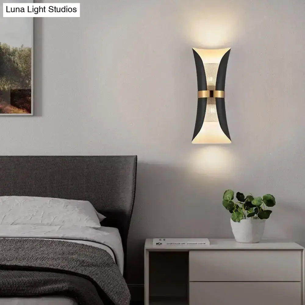 Black and Gold Curved Wall Lamp for Bedroom