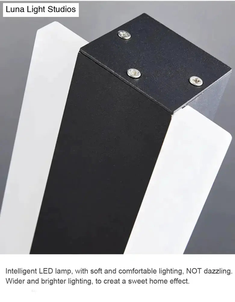 Modern Black Linear LED Wall Light Garden Sconce