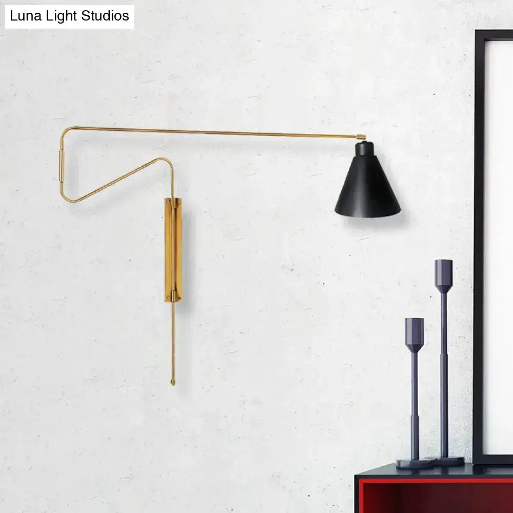 Modern Black Metal Wall Lamp with Long Arm