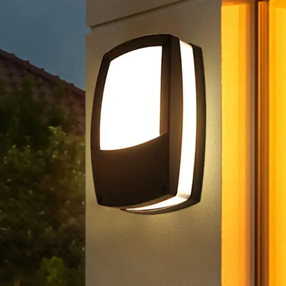 Modern Black Outdoor LED Wall Light for Patio