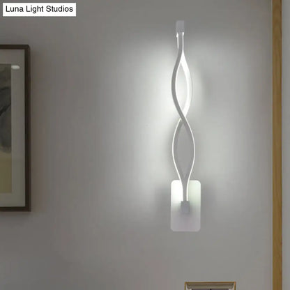 White Musical Note Lamp by Decorbites wall-mounted sculpture with intertwined white ribbons on Tampa Home & Garden Store