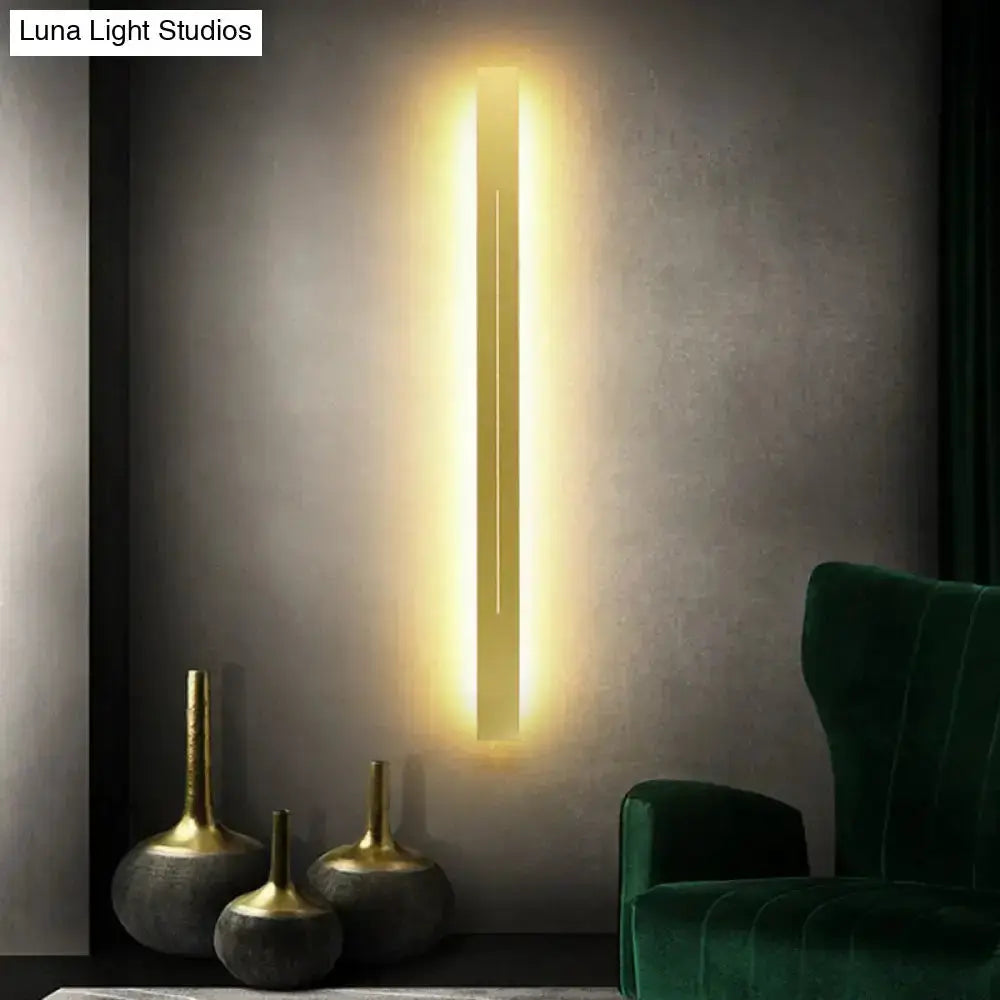Gold Linear LED Wall Light and Living Room Sconce