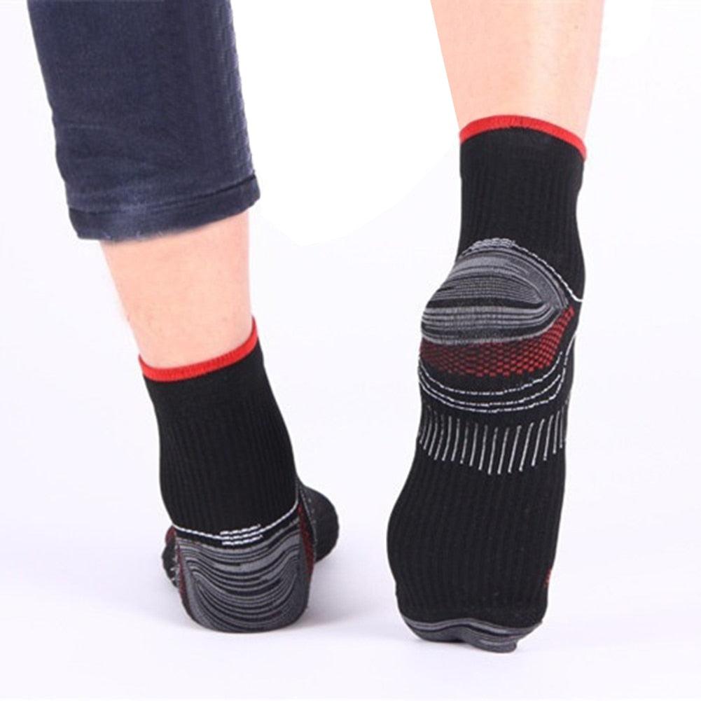 Stevvex plantar fascia compression socks, black with red cuff and grey grip sole on Tampa Home & Garden Store