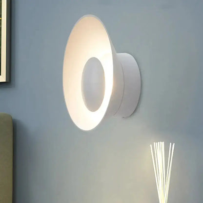 Modern Minimalist White and Black Led Wall Lamp