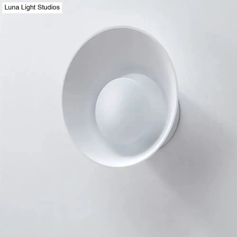 Modern Minimalist White and Black Led Wall Lamp