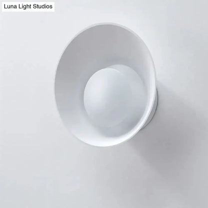 Modern Minimalist White and Black Led Wall Lamp