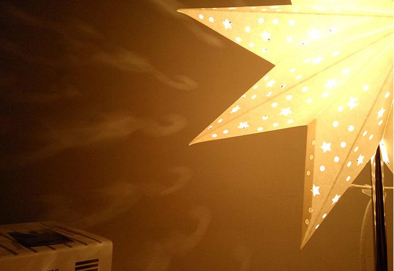 Stevvex ST125090AYC desk lamp with paper star shade, warm LED, wood base on Tampa Home & Garden Store