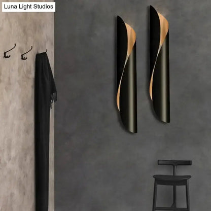 Modern Black and White Wall Lamp Bedroom Sconce