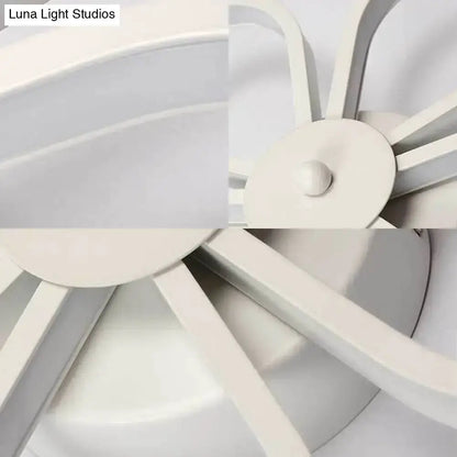 Modern White Flower Wall Mounted LED Dining Lamp