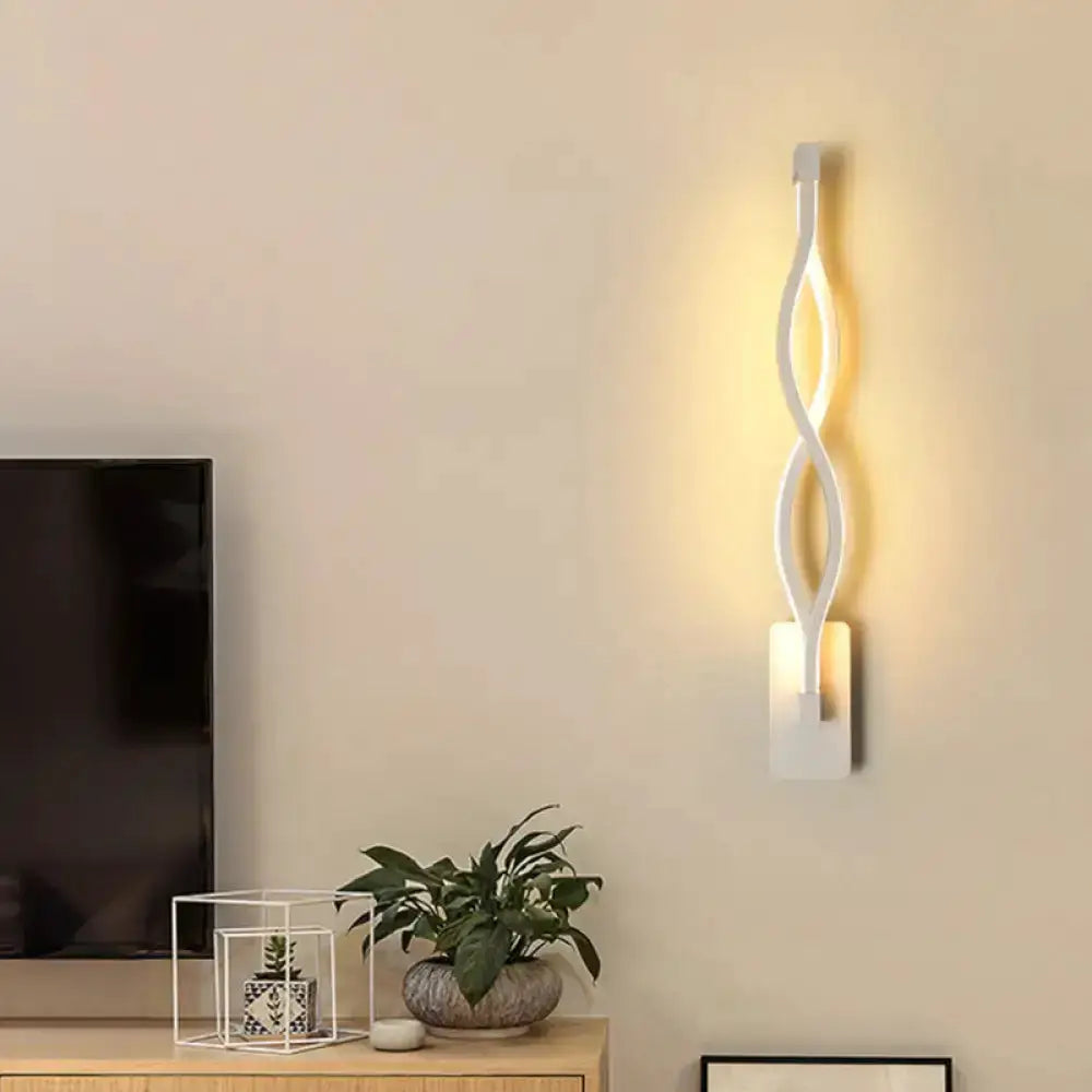 White Geometric Wall Lamp for Stairway Warm Light