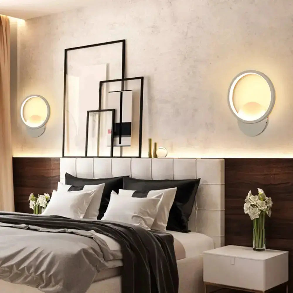 White Geometric Wall Lamp for Stairway Warm Light