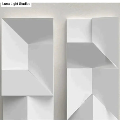 Modern White Geometric Wall Lamp for Living Room