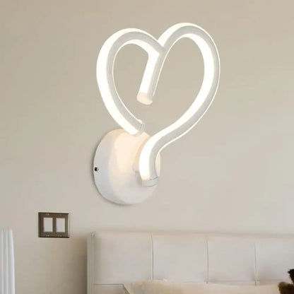 White Heart Wall Light neon-style wall lamp with white LED, Decorbites, wall-mounted on Tampa Home & Garden Store