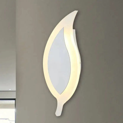 Modern White Leaf Wall Lamp Warm and White Sconce