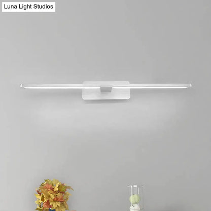 Modernist Silver Metal Wall Sconce Lamp LED Light