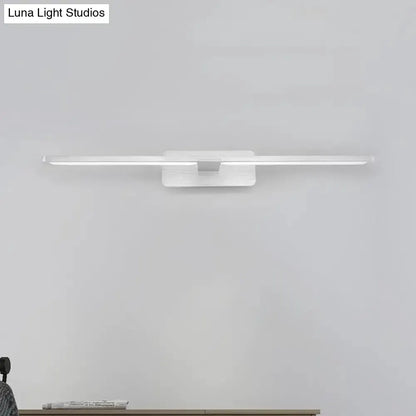 Modernist Silver Metal Wall Sconce Lamp LED Light