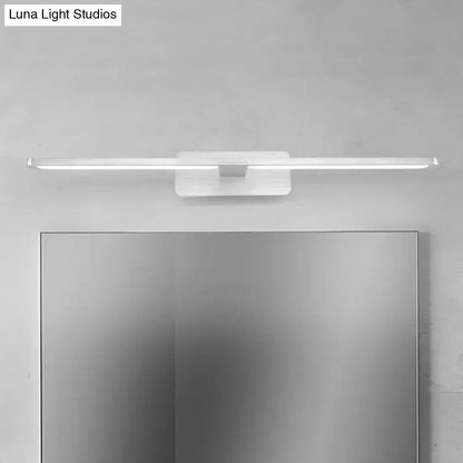 Modernist Silver Metal Wall Sconce Lamp LED Light