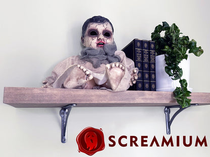 Muñeca espeluznante de cara agrietada con sonido: decoración de Halloween de 35 cm de alto