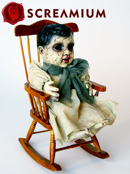 Muñeca espeluznante de cara agrietada con sonido: decoración de Halloween de 35 cm de alto