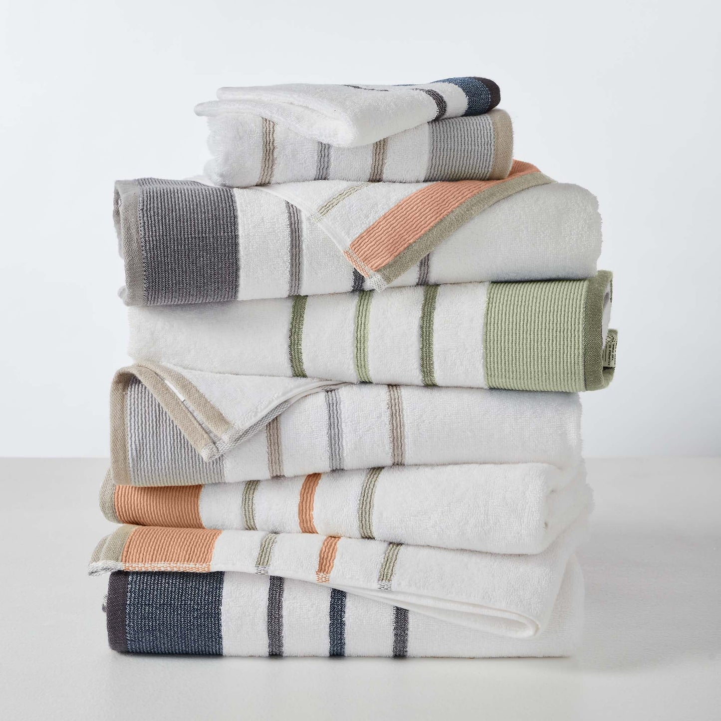 Soft Cotton Bath Towel Set and Stripe Detail
