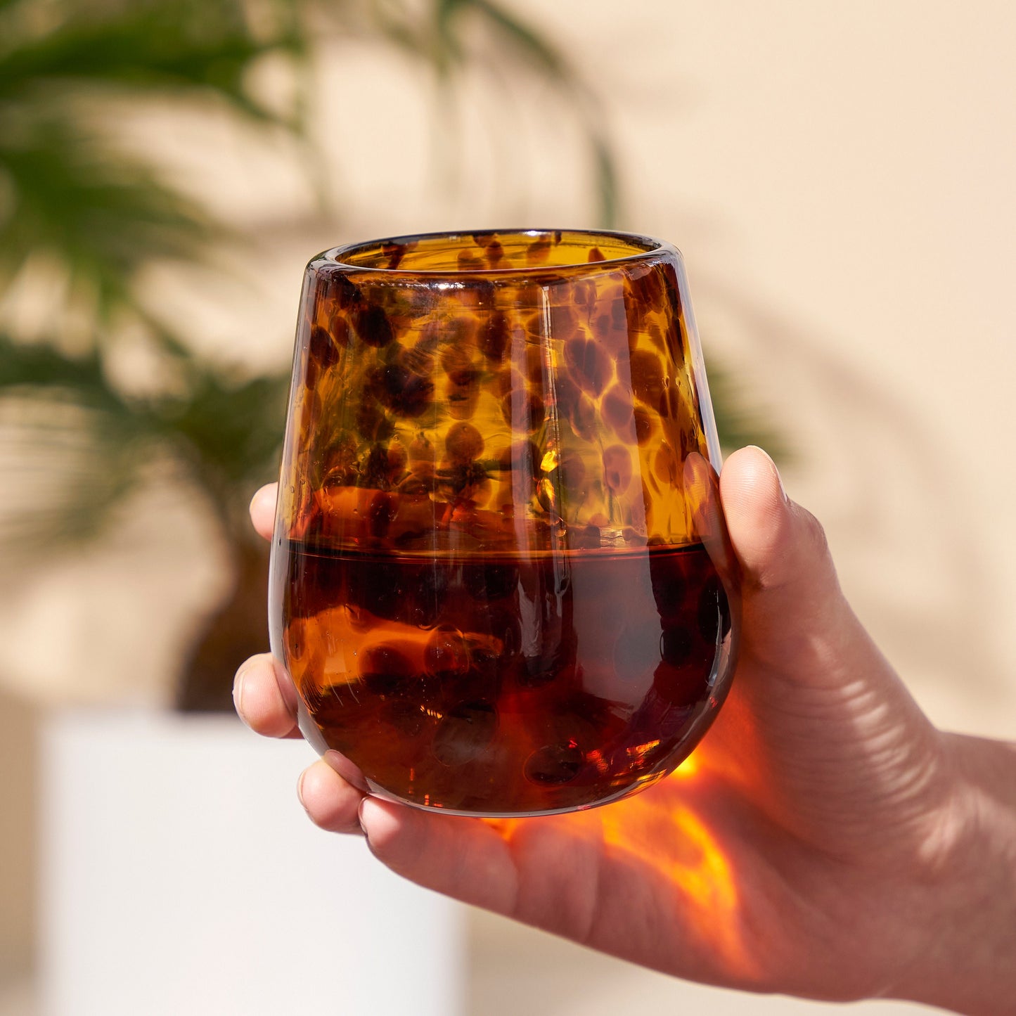Segunda Vida Turtle and Stemless Wine Glasses