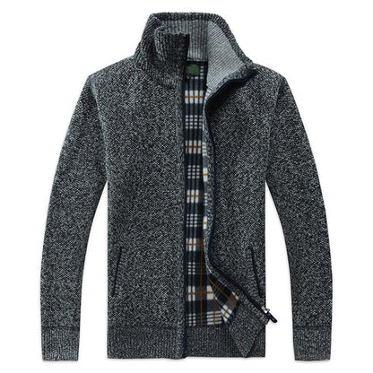Cardigan jacket for men Stevvex in charcoal grey fleece with plaid lining on Tampa Home & Garden Store