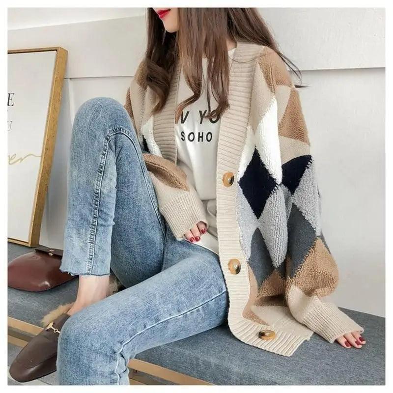 Knit cardigan Stevvex with beige tan gray argyle pattern, mid-length with wooden buttons on Tampa Home & Garden Store