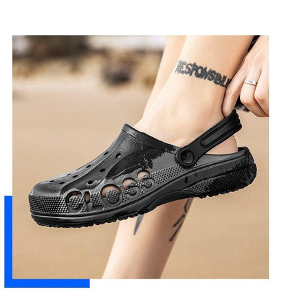 Stevvex men's black garden clogs with back strap, perforated upper and anti-skid rubber sole on Tampa Home & Garden Store