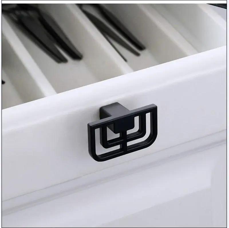 Zinc Alloy Antique Copper Door Handle for Cabinet