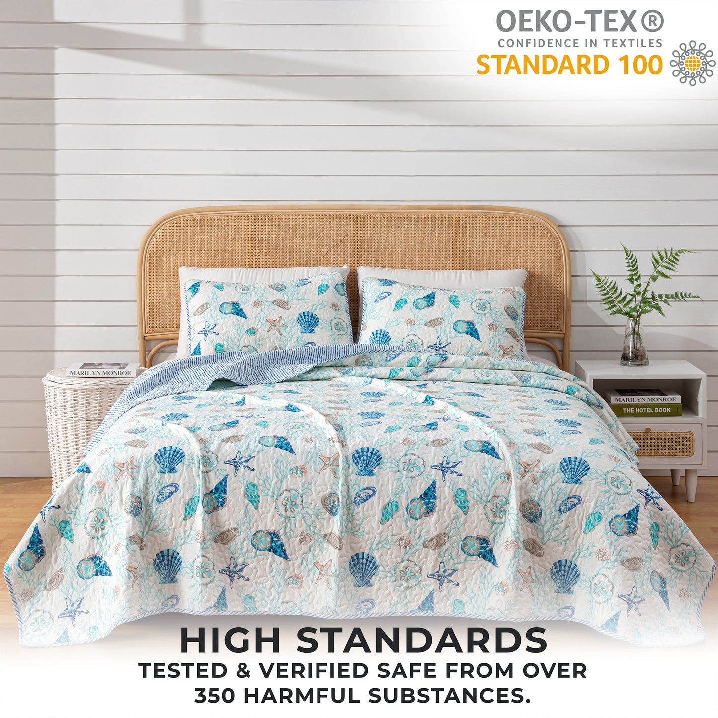 Coastal Blue Microfiber Quilt Set and Bedding