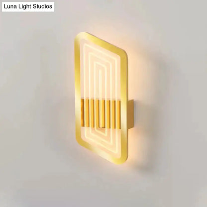 Nordic Black and Gold Wall Light Fixture