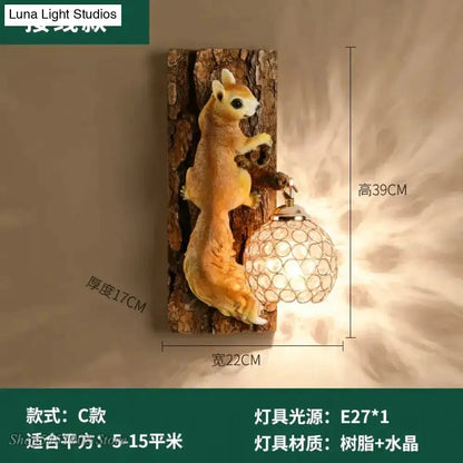 Nordic Vintage Resin Squirrel Wall Lamp Bedroom