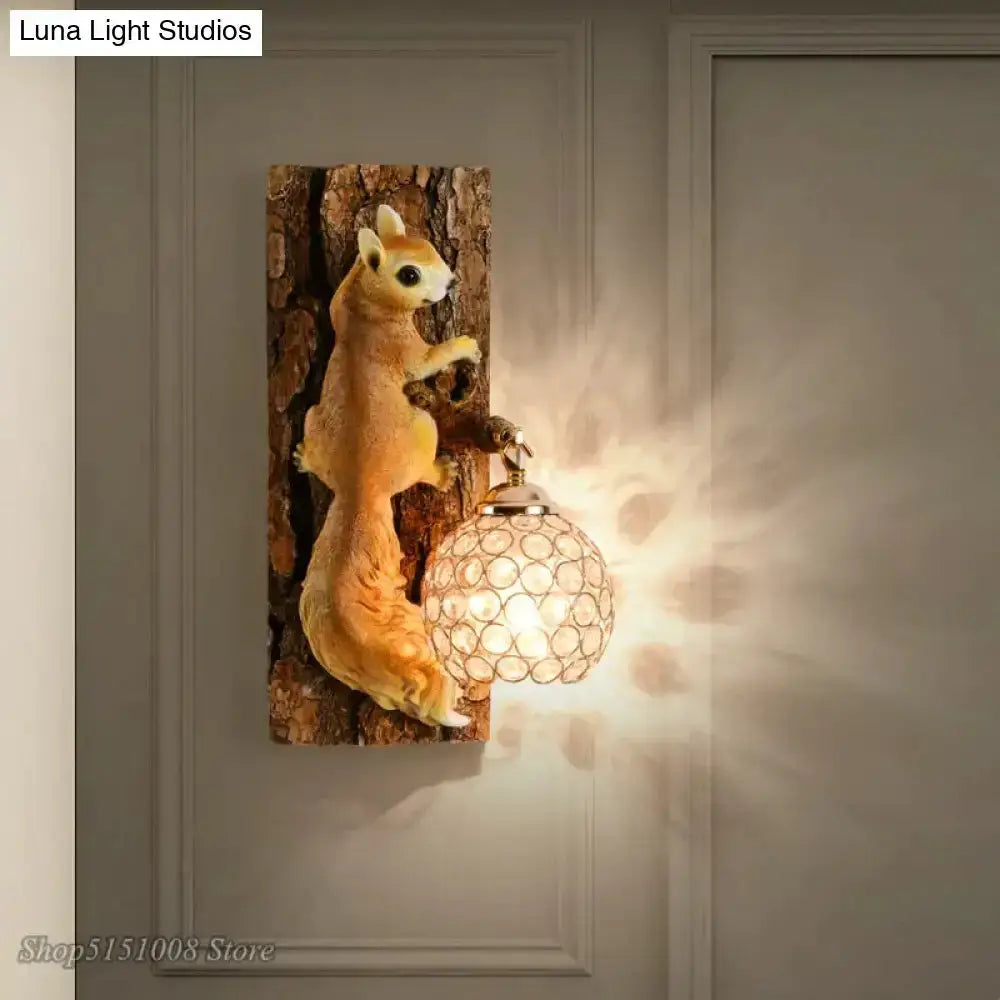 Nordic Vintage Resin Squirrel Wall Lamp Bedroom
