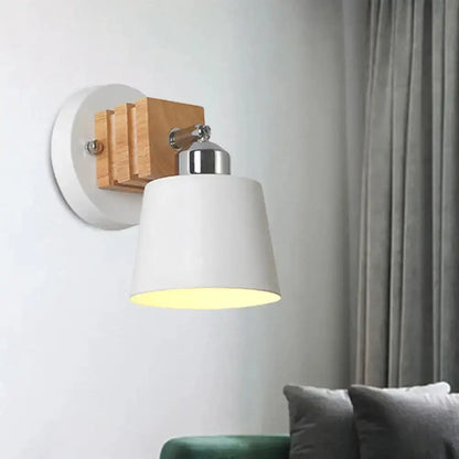Nordic White Ceramic Rotatable Wall Lamp