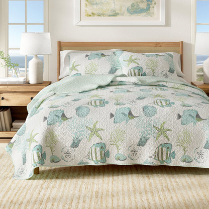 Relaxing Beach Quilt Set For Year Round Bed
