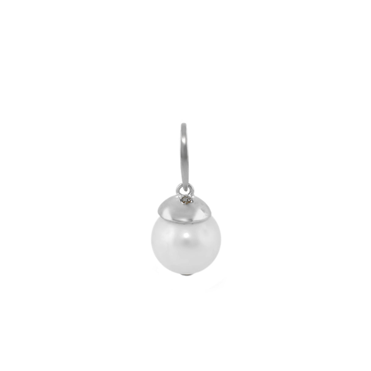 Modern and Elegant Mother of Pearl Pendant