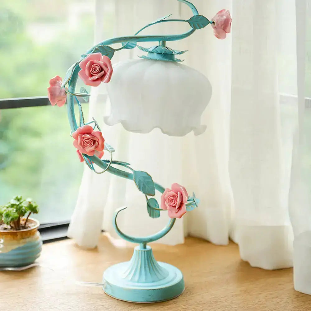 Pastoral Turquoise Rose Table Lamp USB Charger