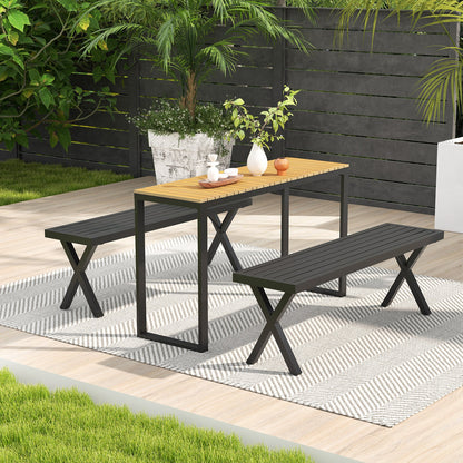 Banco de metal para patio con asiento de rejilla y patas en X