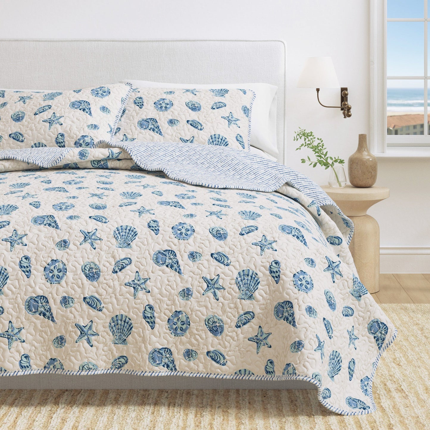 Coastal Blue Microfiber Quilt Set and Bedding