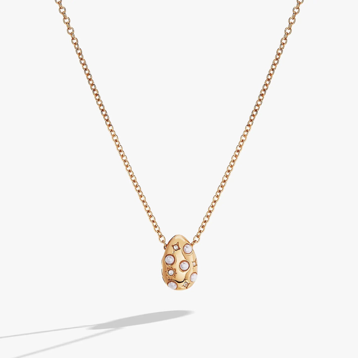 Pearl and Crystal Pendant Necklace with Starburst