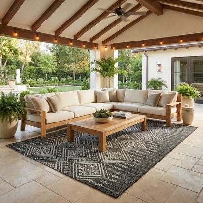 Frankville Black&White All Over Outdoor Rug with diamond pattern in black and white Boutique Rugs on Tampa Home & Garden Store