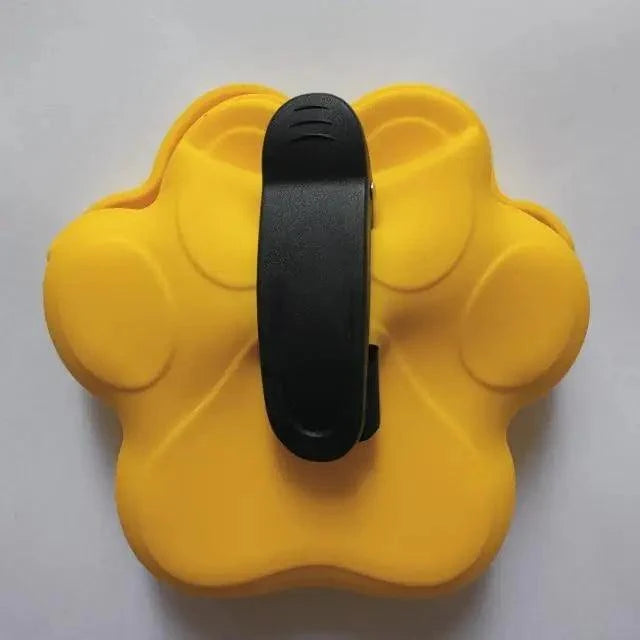 Portable dog training treat pouch, yellow paw-shaped with a strong black clip, Stevvex on Tampa Home & Garden Store