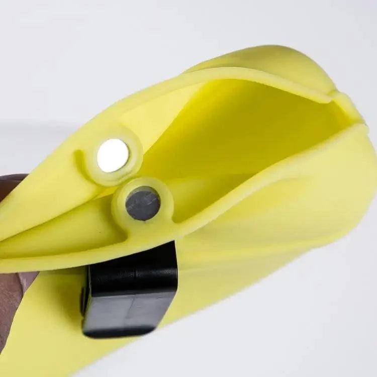 Stevvex yellow dog training treat pouch with clip and waist strap on Tampa Home & Garden Store
