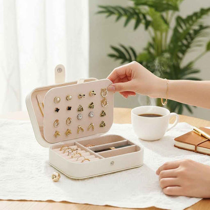 Shaketea portable travel jewelry box white PU leather, interior, lid with rings and earrings on Tampa Home & Garden Store