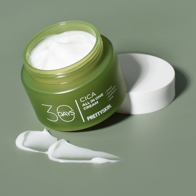 PRETTYSKIN 30 Days All-in-One Cica Cream 100ml in green jar, Seoulia face moisturizer on Tampa Home & Garden Store