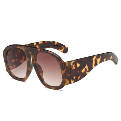 Stevvex tortoiseshell oversized round sunglasses with gradient brown lenses on Tampa Home & Garden Store