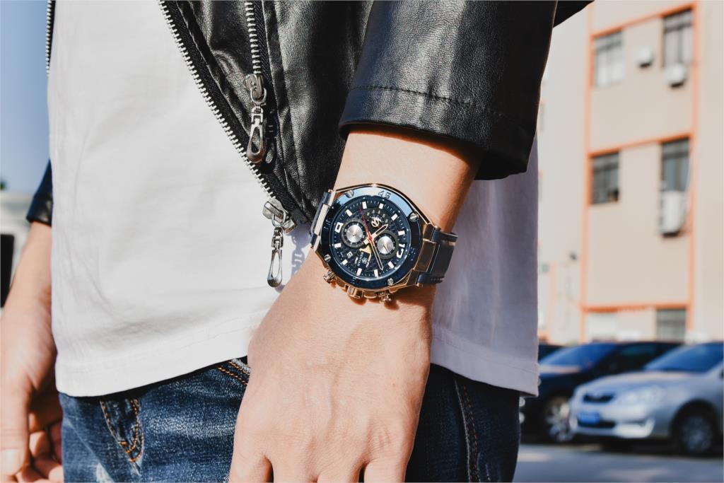 Stevvex men's chronograph watch with blue dial and steel bracelet, waterproof quartz on Tampa Home & Garden Store
