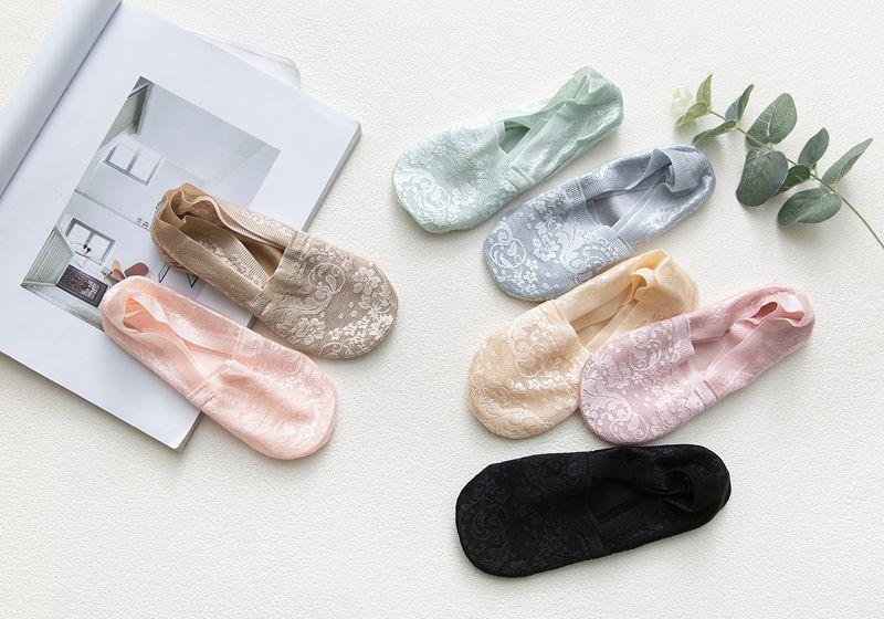 Stevvex lace flower ankle socks set, 7 colors, short anti-slip invisible socks for women on Tampa Home & Garden Store