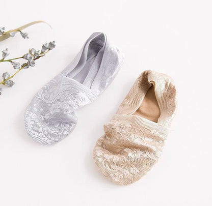 Two lace floral ankle socks in white and beige with anti-slip grip on Tampa Home & Garden Store
