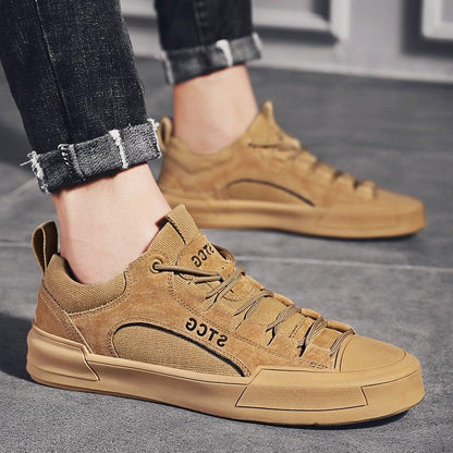 Mens Comfortable Leather and the Lace Sneakers